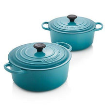 Load image into Gallery viewer, Like New/Unboxed- Le Creuset - Signature Enameled Cast-Iron 7-1/4-Quart Round French (Dutch) Oven with Lid, (Caribbean)